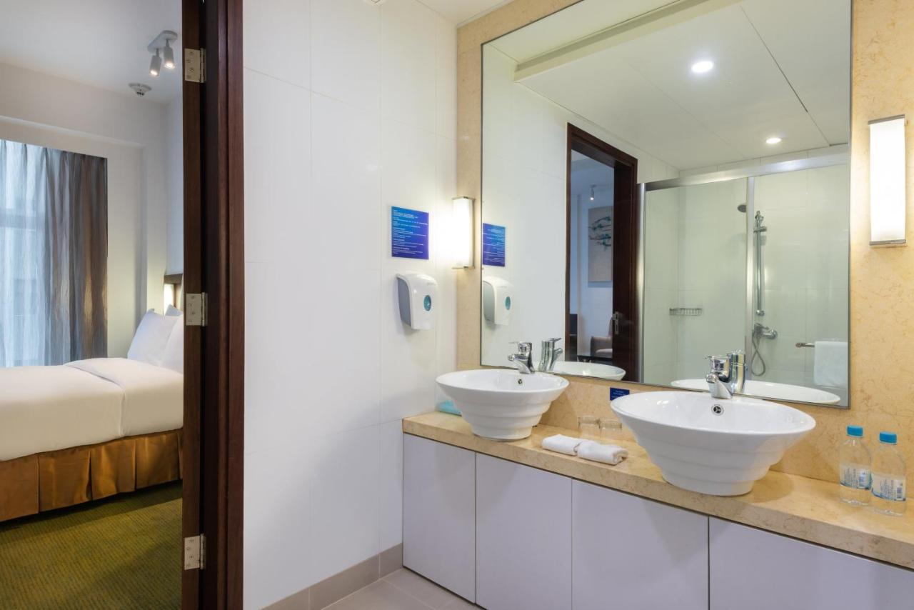 Express Soho, An Ihg 3* Hong Kong