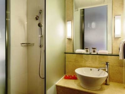 Khách sạn Express Soho, An Ihg Hong Kong